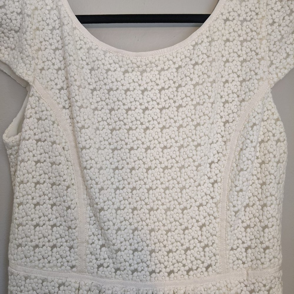 Hoss Off-White Lace Dress